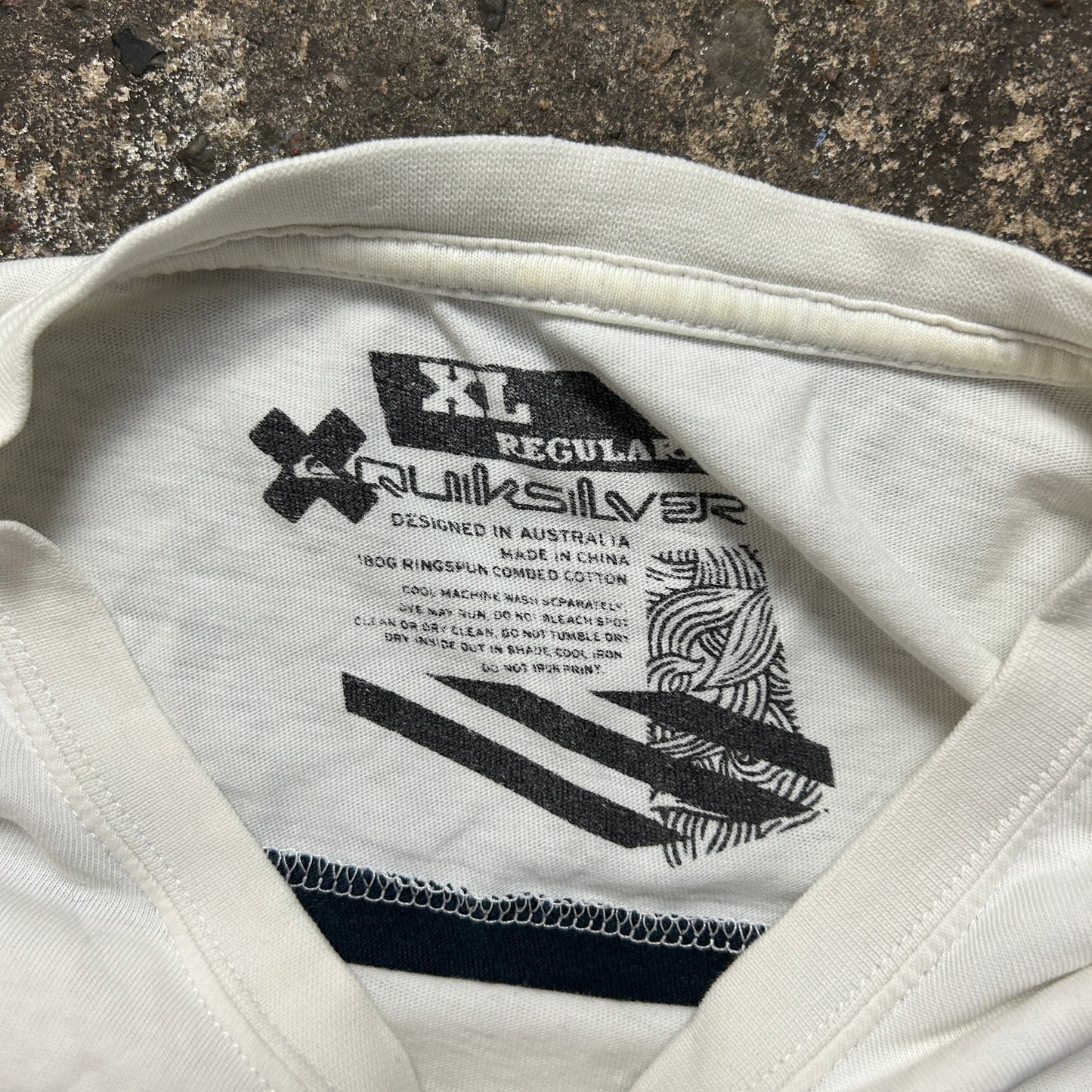 Vintage Quiksilver T-Shirt (XL)