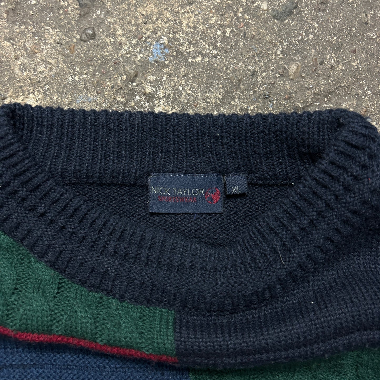 Vintage Knit Sweater (XL)