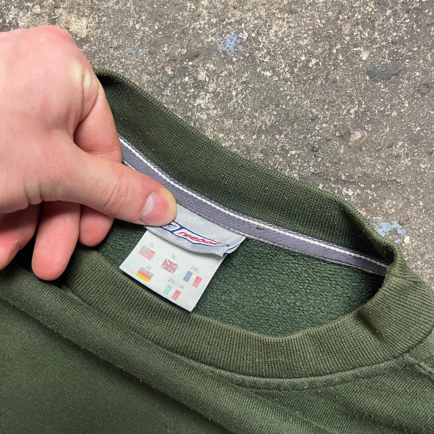 Vintage Reebok Sweater (XL)