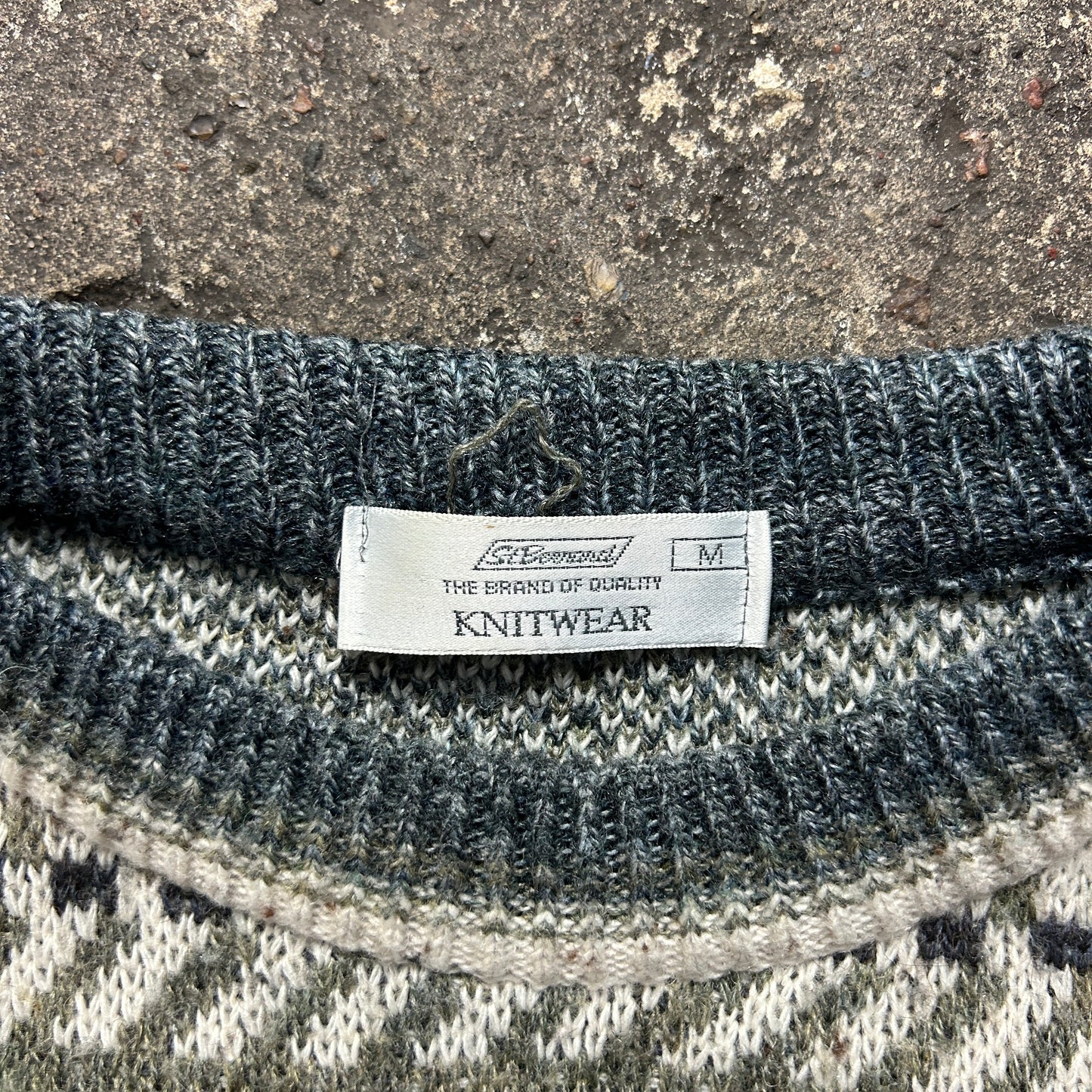 Vintage Knit Sweater (M)