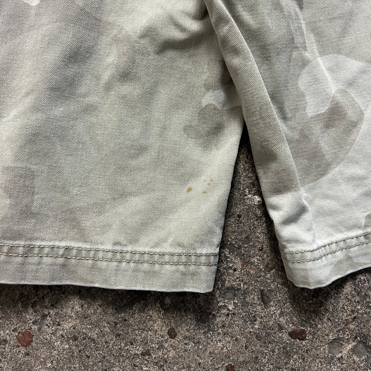 Vintage Animal Cargo Shorts (M)