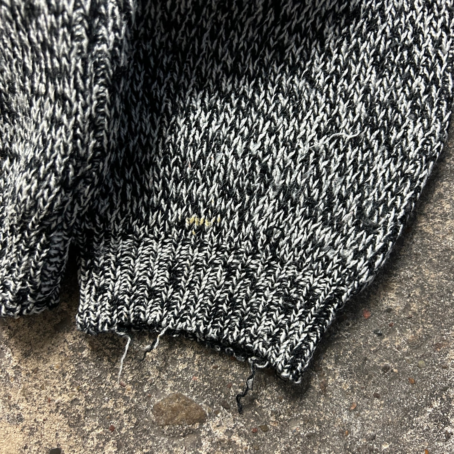 Vintage Knit Sweater (M)