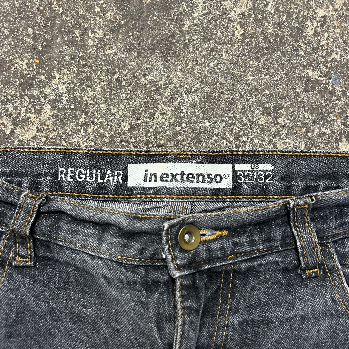 Vintage Jeans (32x32)