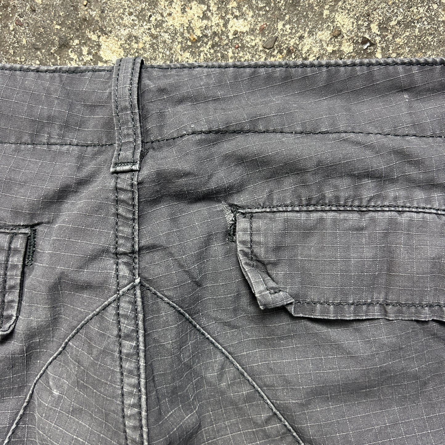 Carhartt Cargo Pants (28x34)