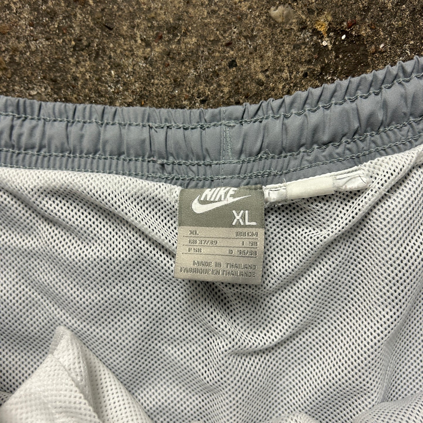 Vintage Nike Shorts (XL)