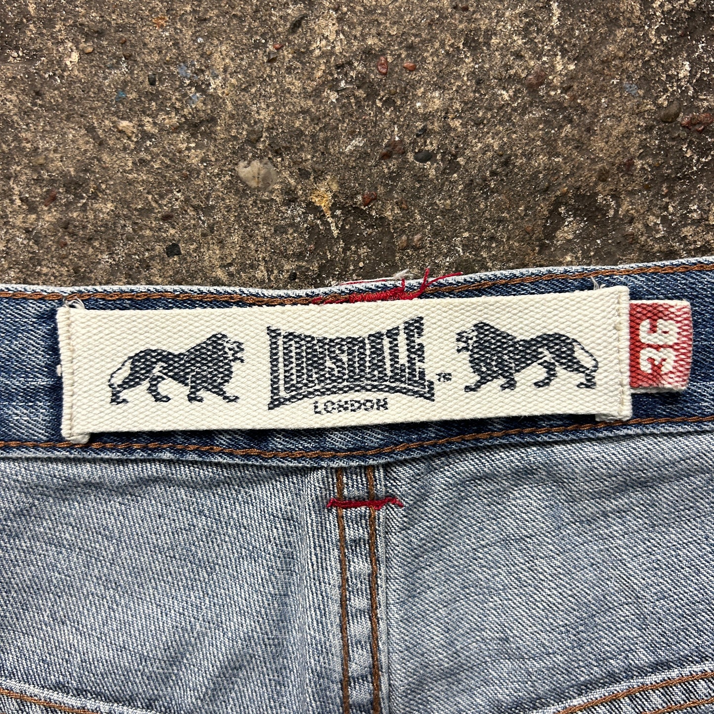 Vintage Lonsdale Jorts (36)