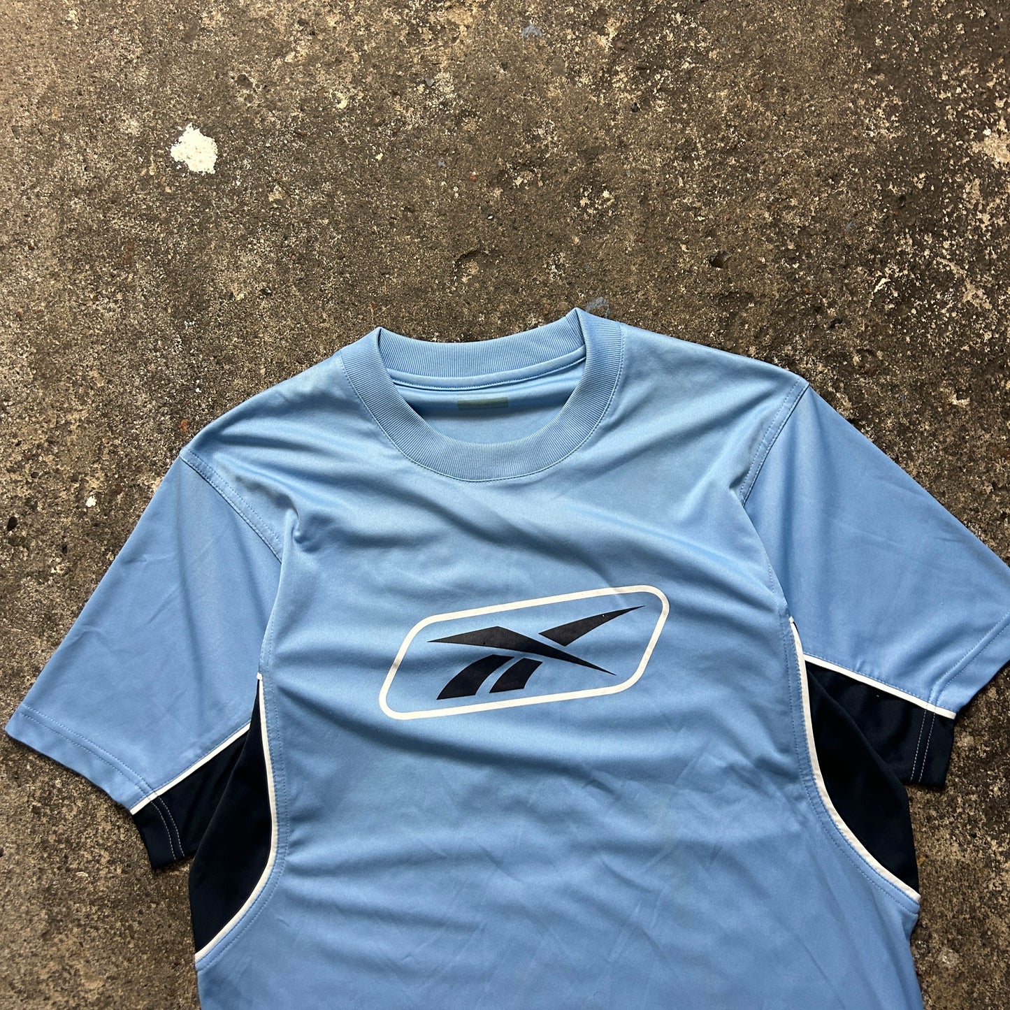 Vintage Reebok Jersey (M)