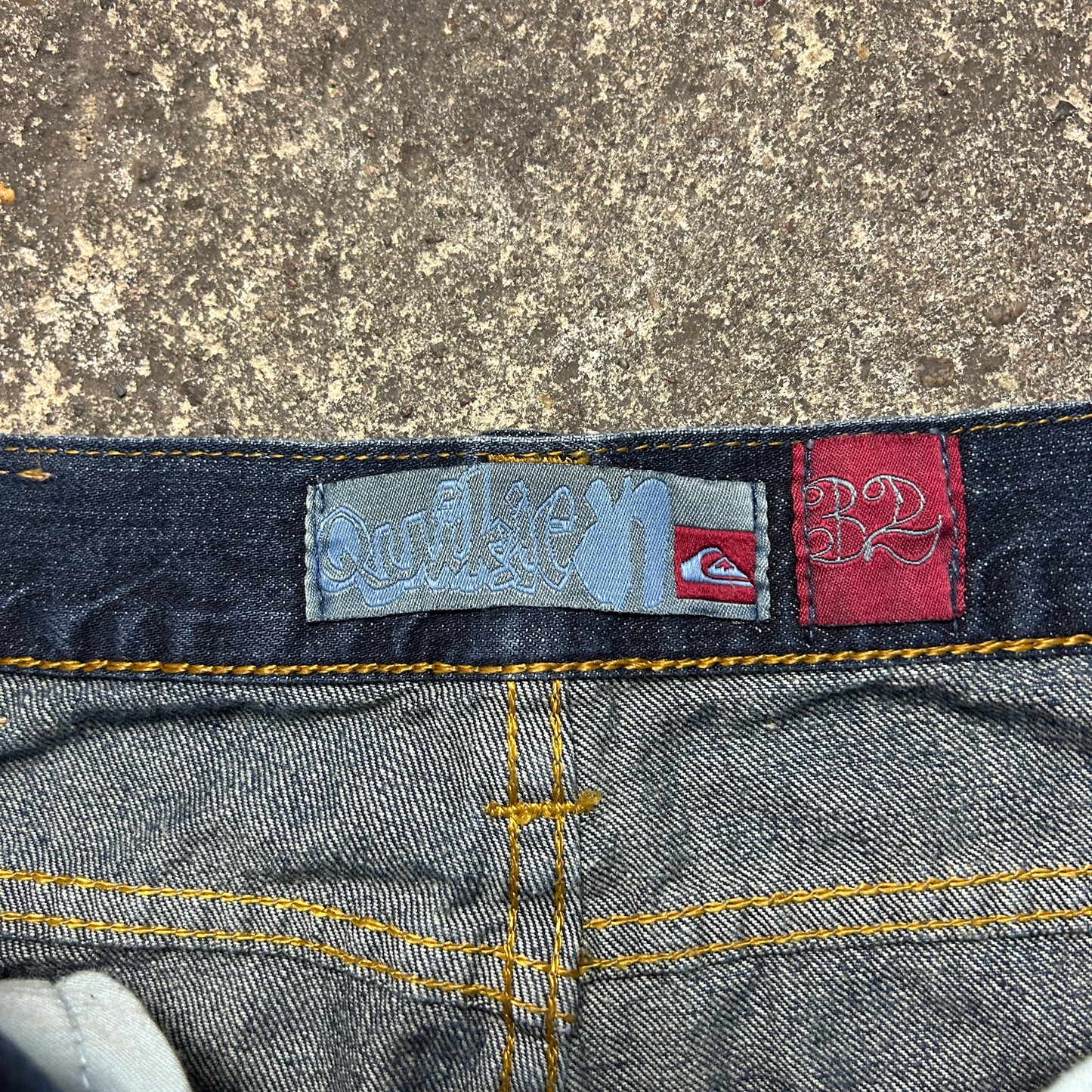 Vintage Quiksilver Jeans (32)