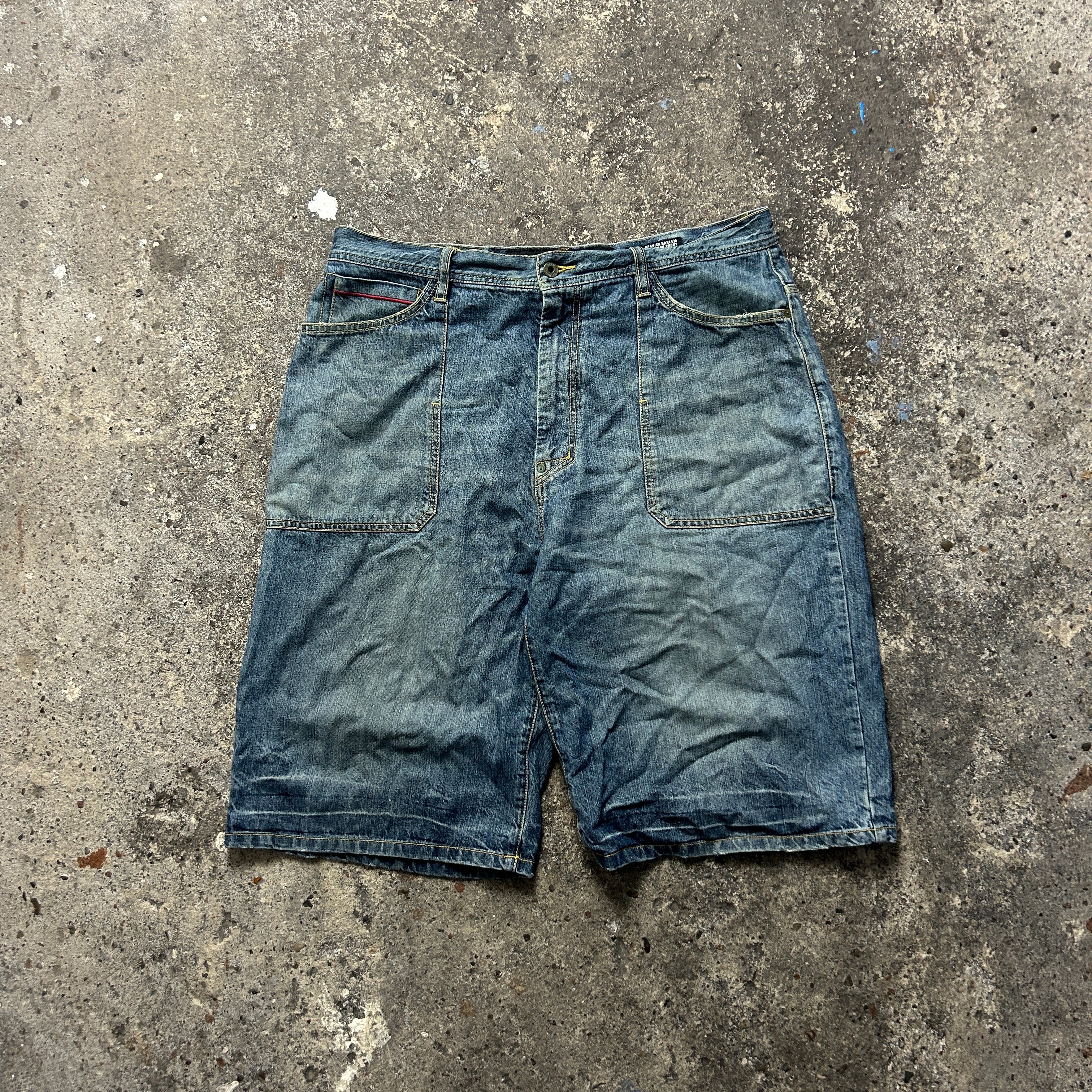 Vintage Ecko Unltd. Jorts (38)