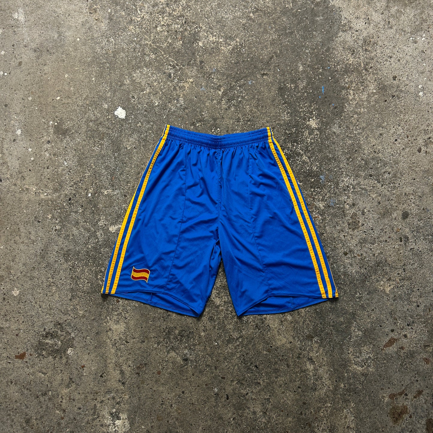 Vintage Adidas Spain Shorts (L)