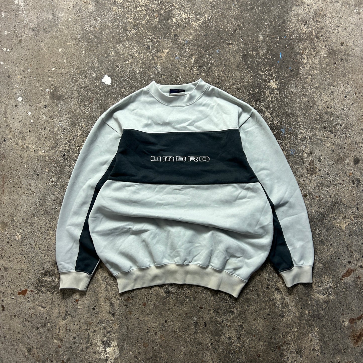 Vintage Umbro Sweater (L)