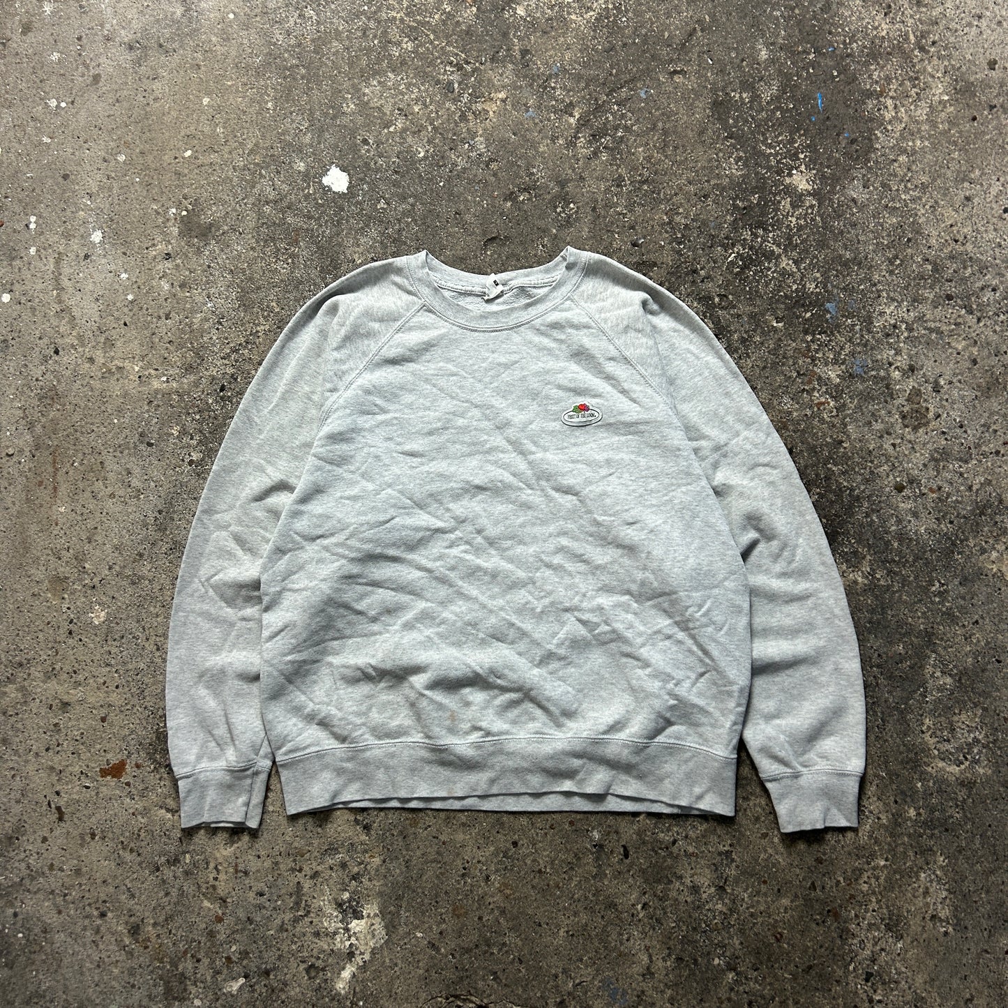 Vintage Fruit of the Loom Sweater (L)