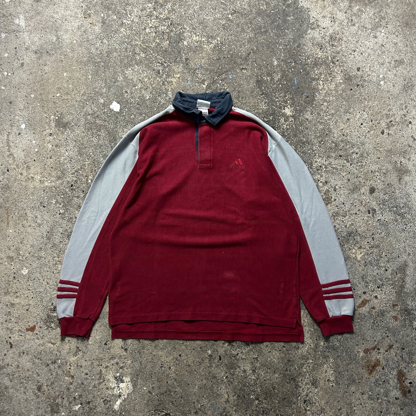 Vintage Adidas Longsleeve (XL)