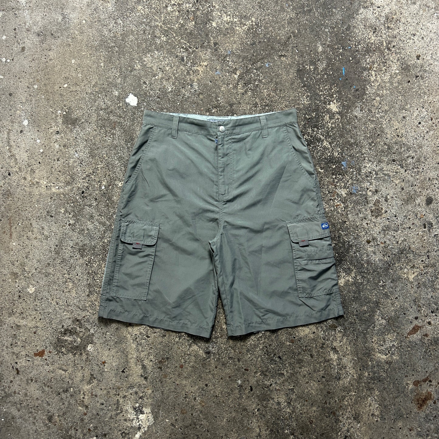 Vintage Quiksilver Cargo Shorts (33)