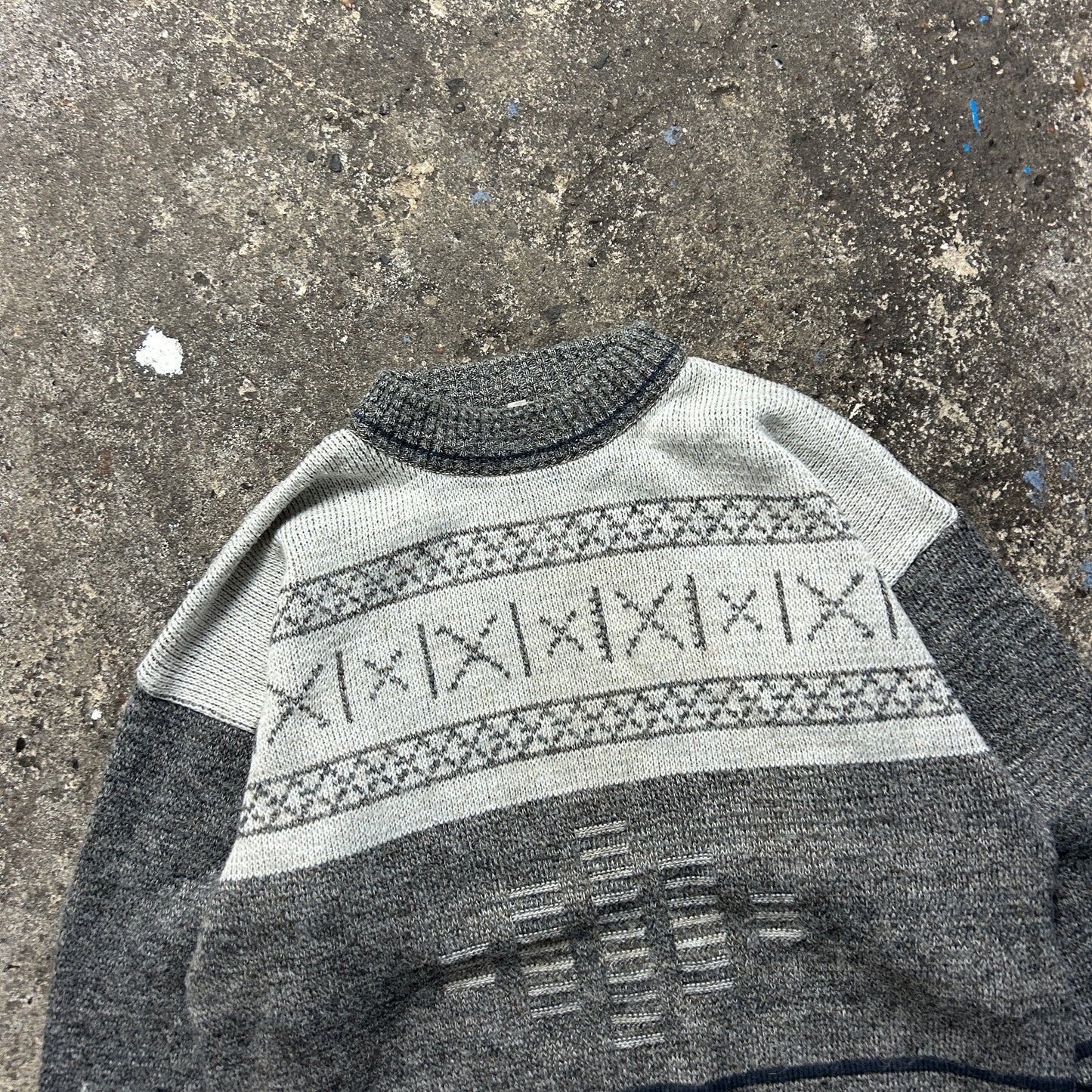 Vintage Knit Sweater (L)