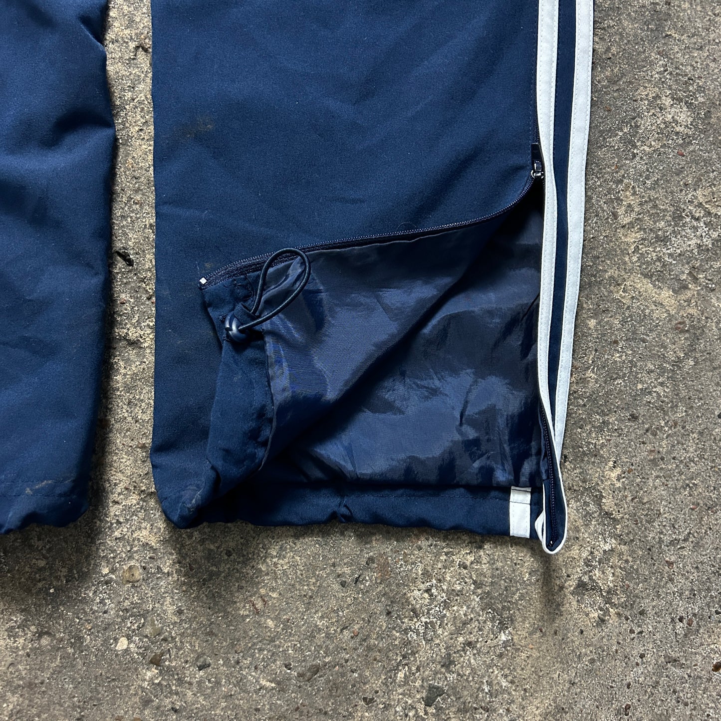 Vintage Adidas Trackpants (S)