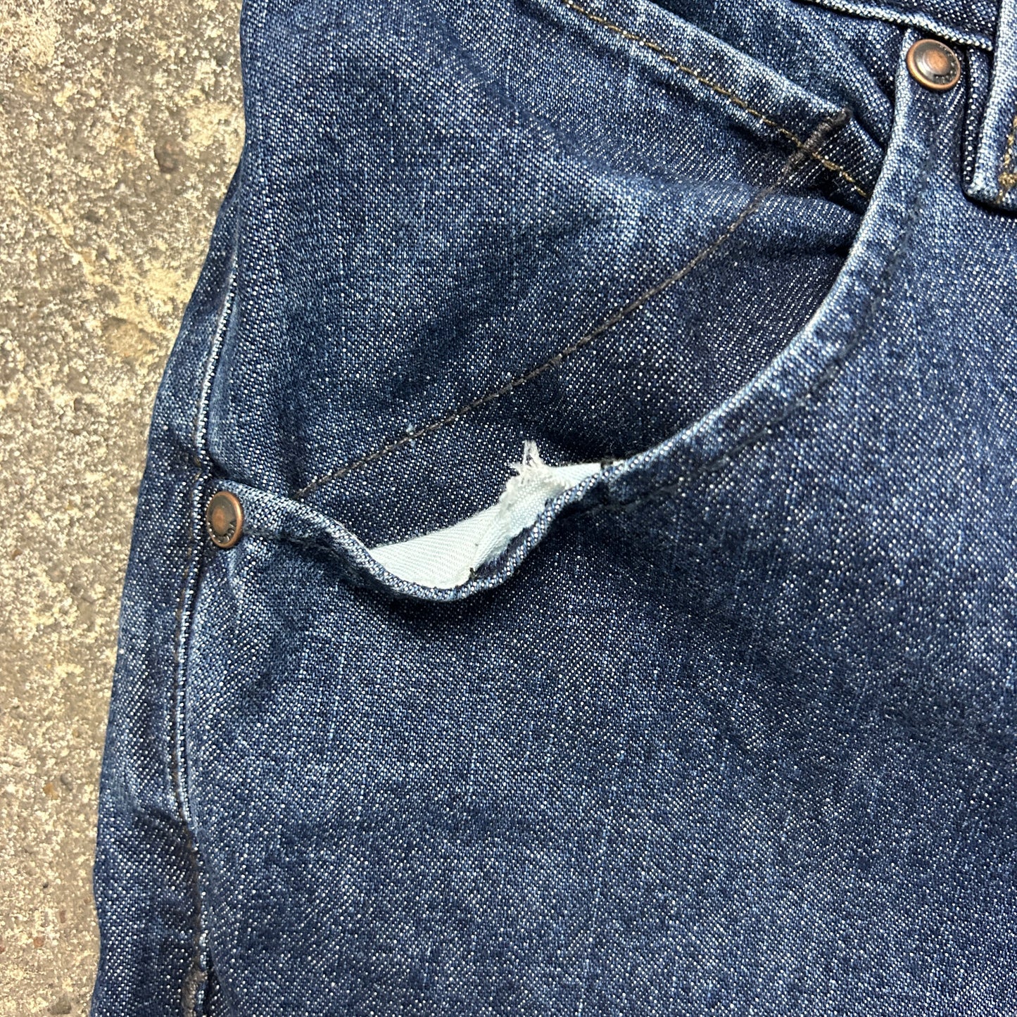 Vintage Volcom Jeans (33)