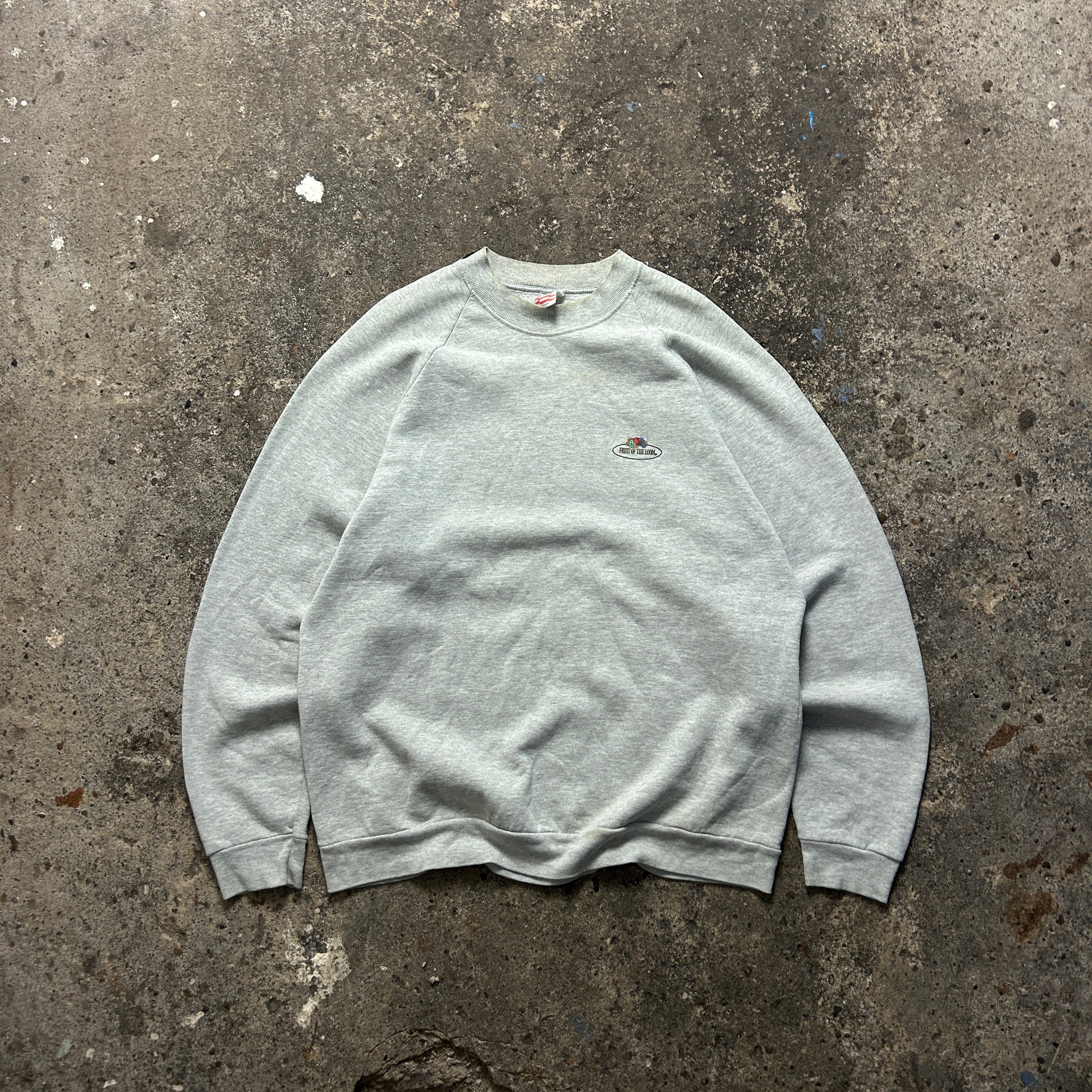 Vintage Fruit of the Loom Sweater (XL)