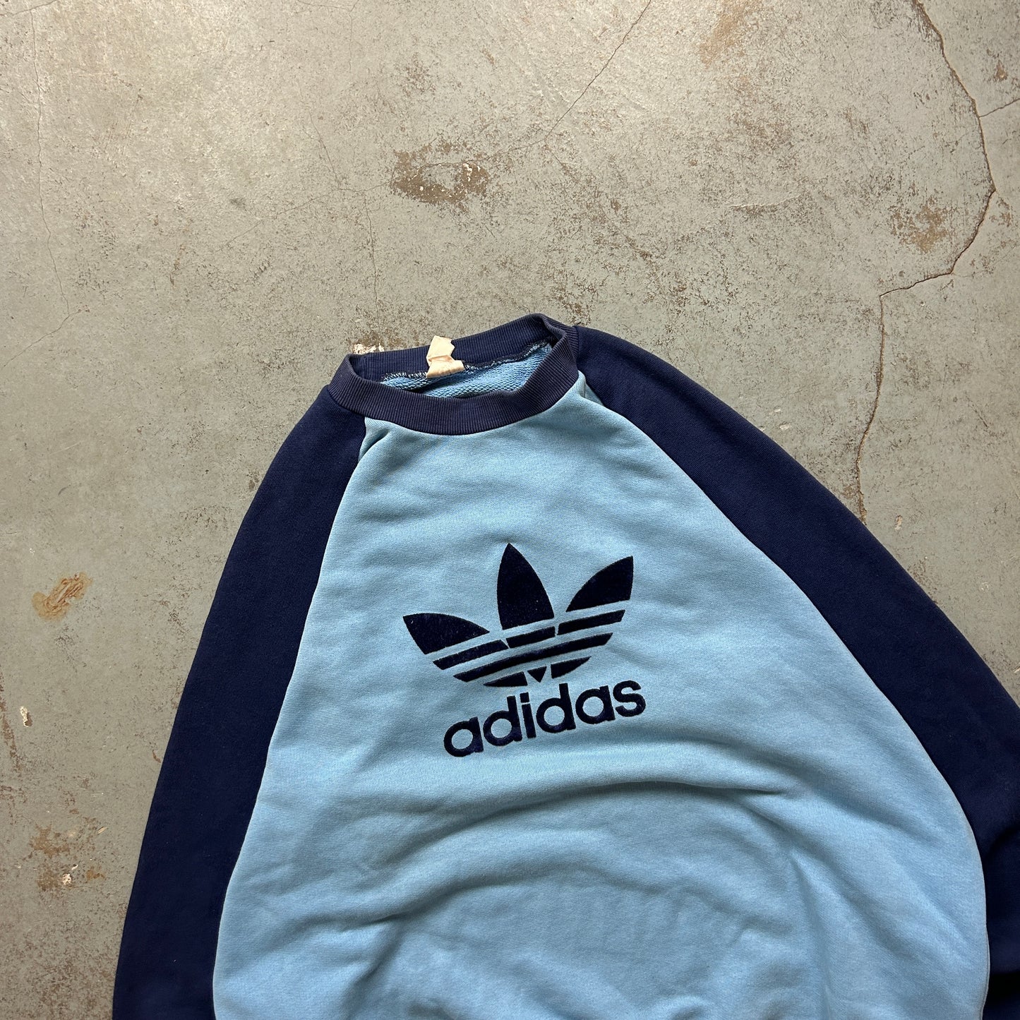 Vintage Adidas Sweater (M)