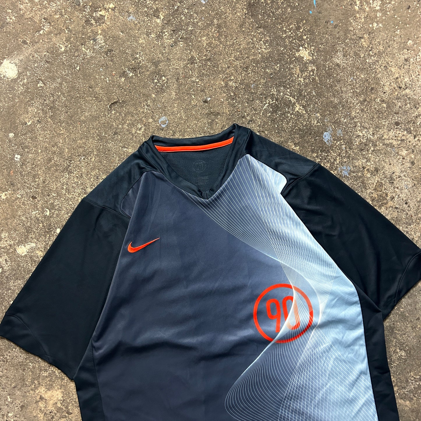 Vintage Nike Jersey (XL)