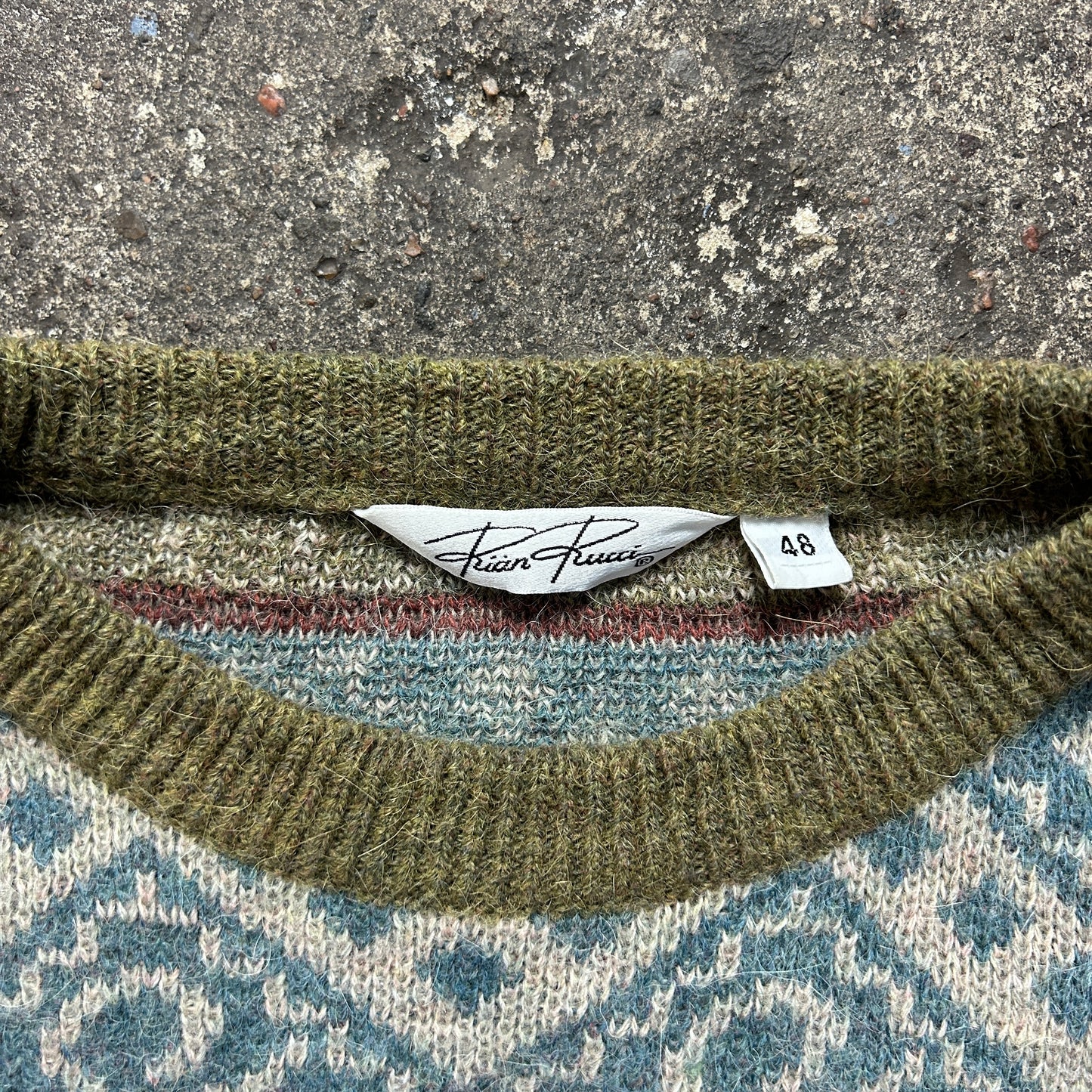 Vintage Knit Sweater (M)