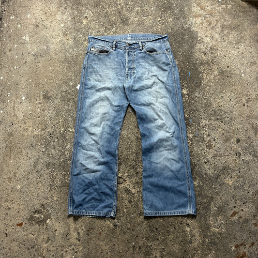 Vintage Diesel Jeans (33)