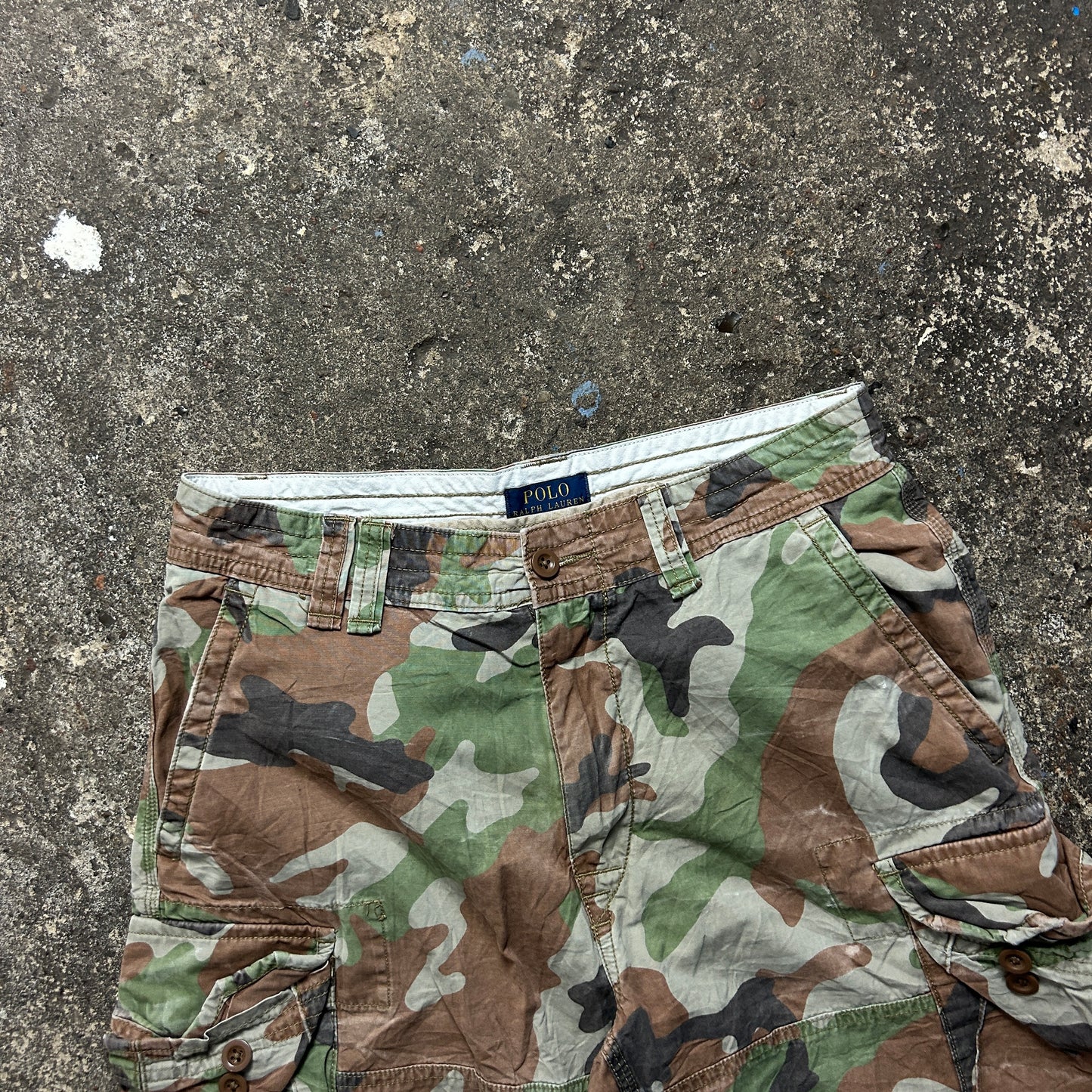 Polo Ralph Lauren Cargo Shorts (32)