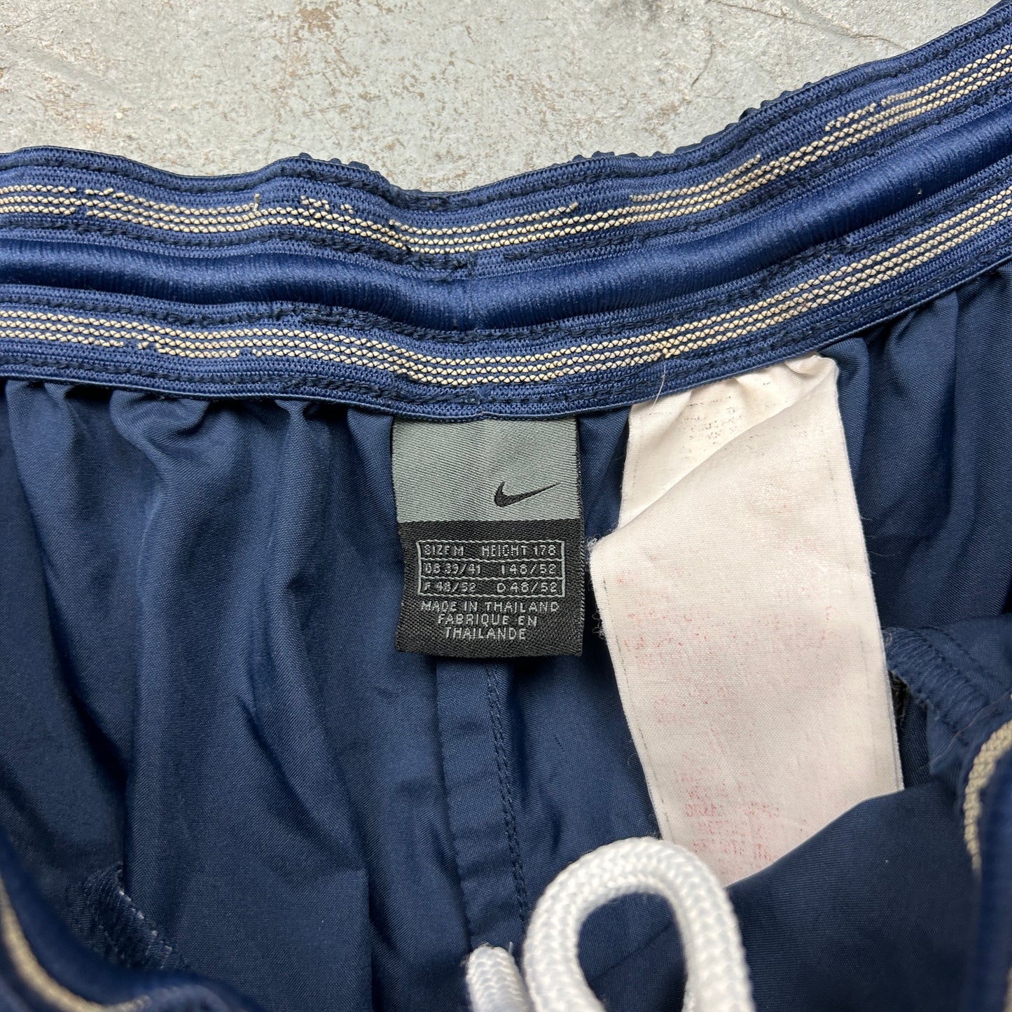 Vintage Nike Shorts (M)