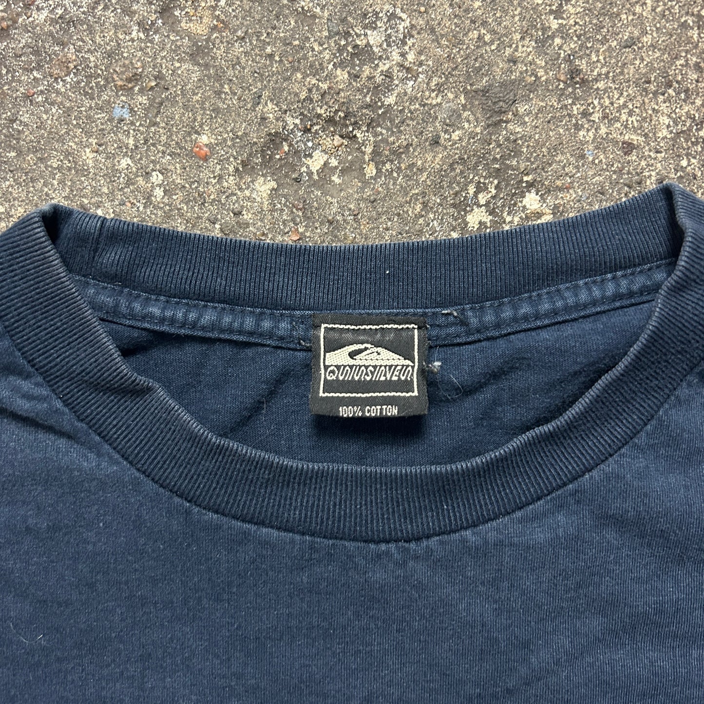 Vintage Quiksilver T-Shirt (L)