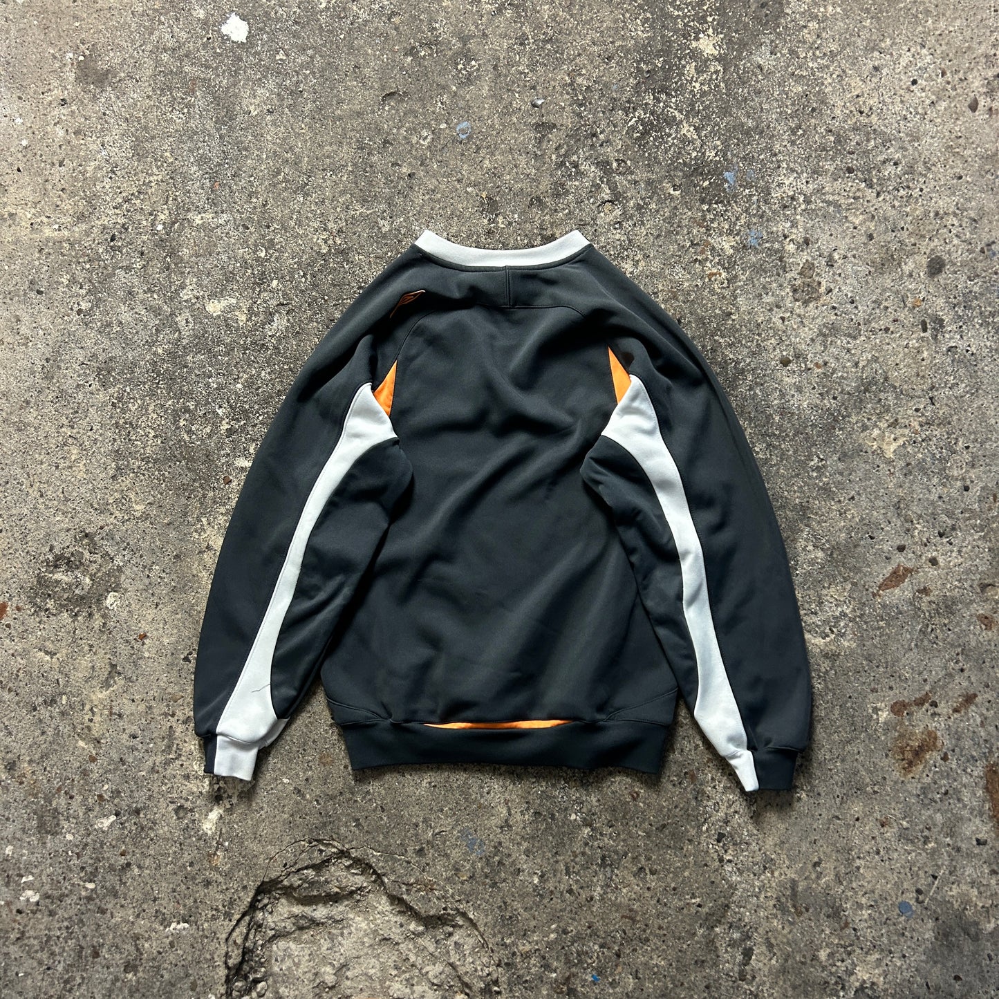 Vintage Umbro Sweater (XS)