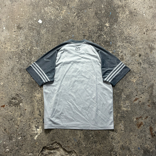 Vintage Adidas Jersey (M)
