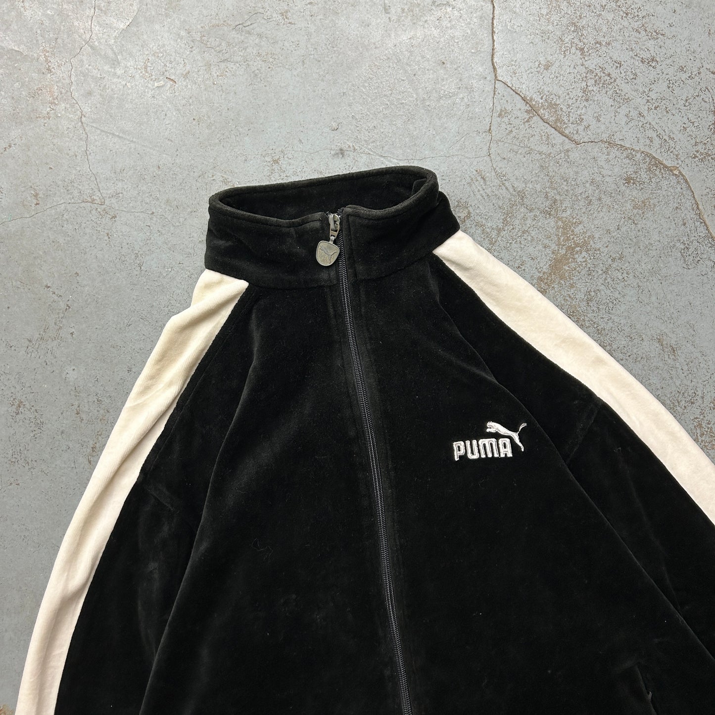 Vintage Puma Velour Trackjacket (S)