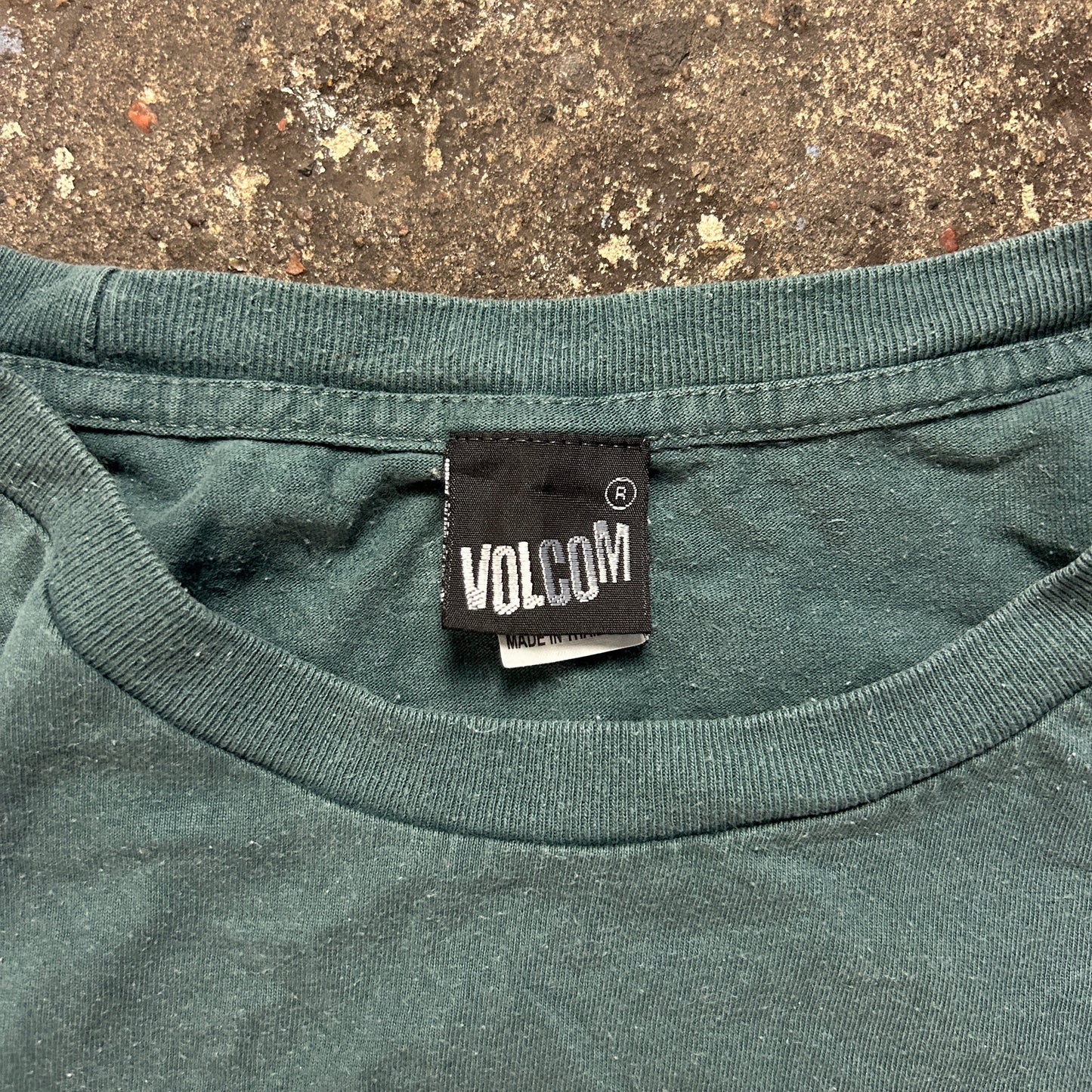 Vintage Volcom T-Shirt (XL)