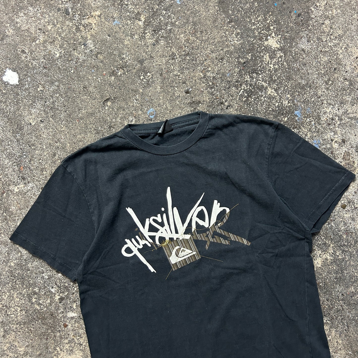 Vintage Quiksilver T-Shirt (L)