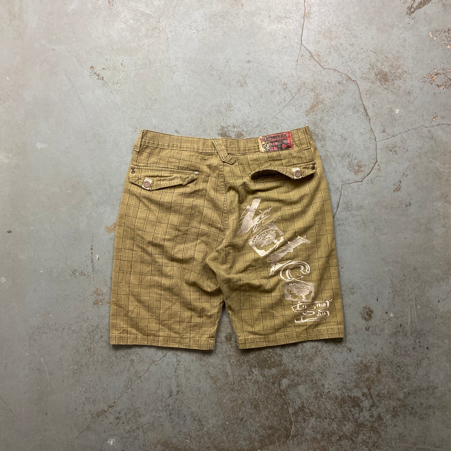 Vintage Volcom Shorts (36)