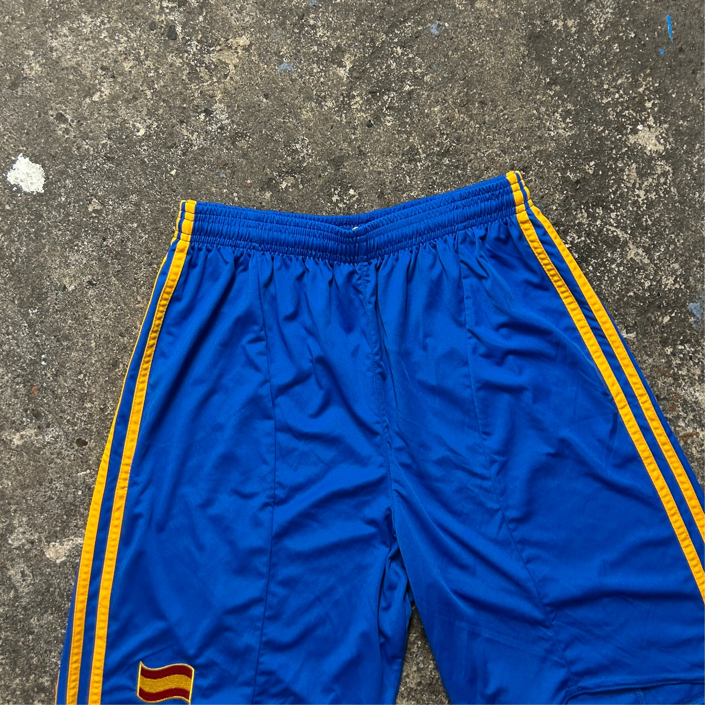 Vintage Adidas Spain Shorts (L)