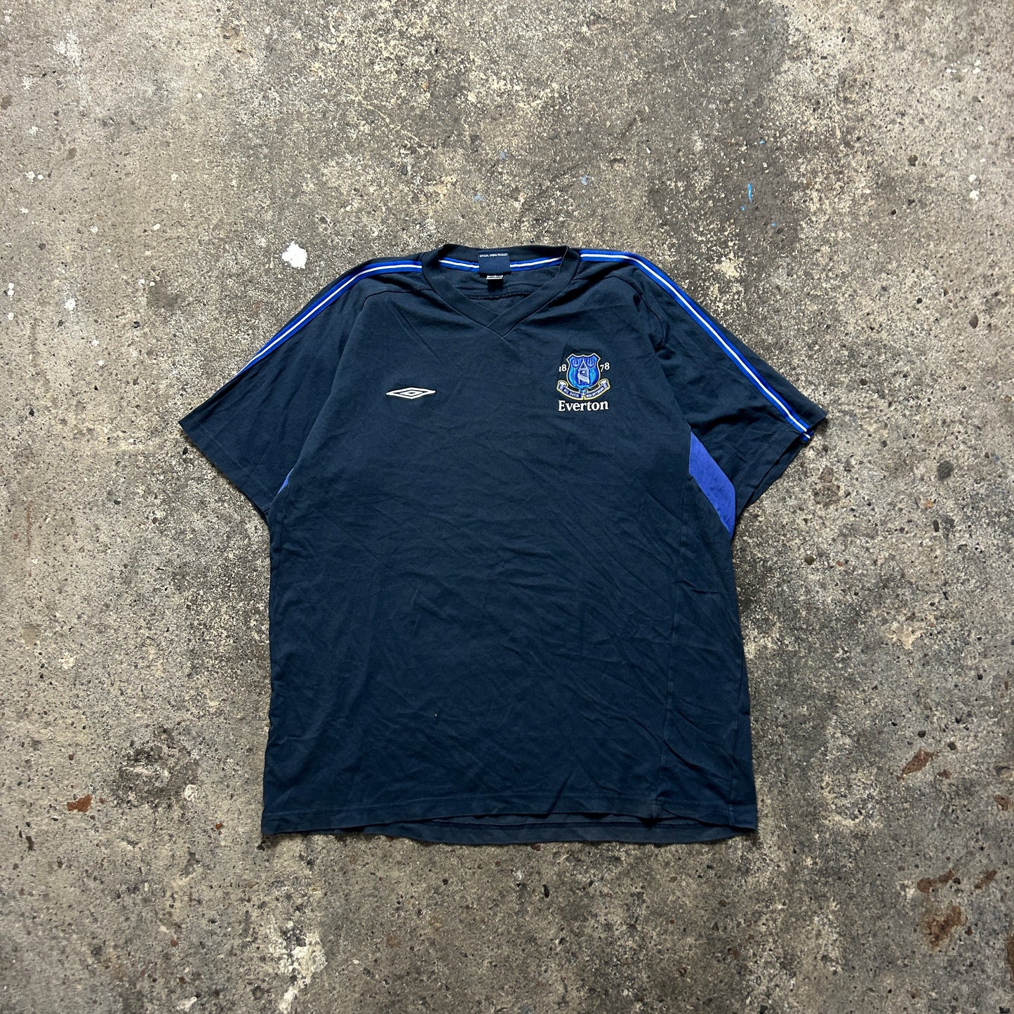 Vintage Umbro Everton T-Shirt (XL)