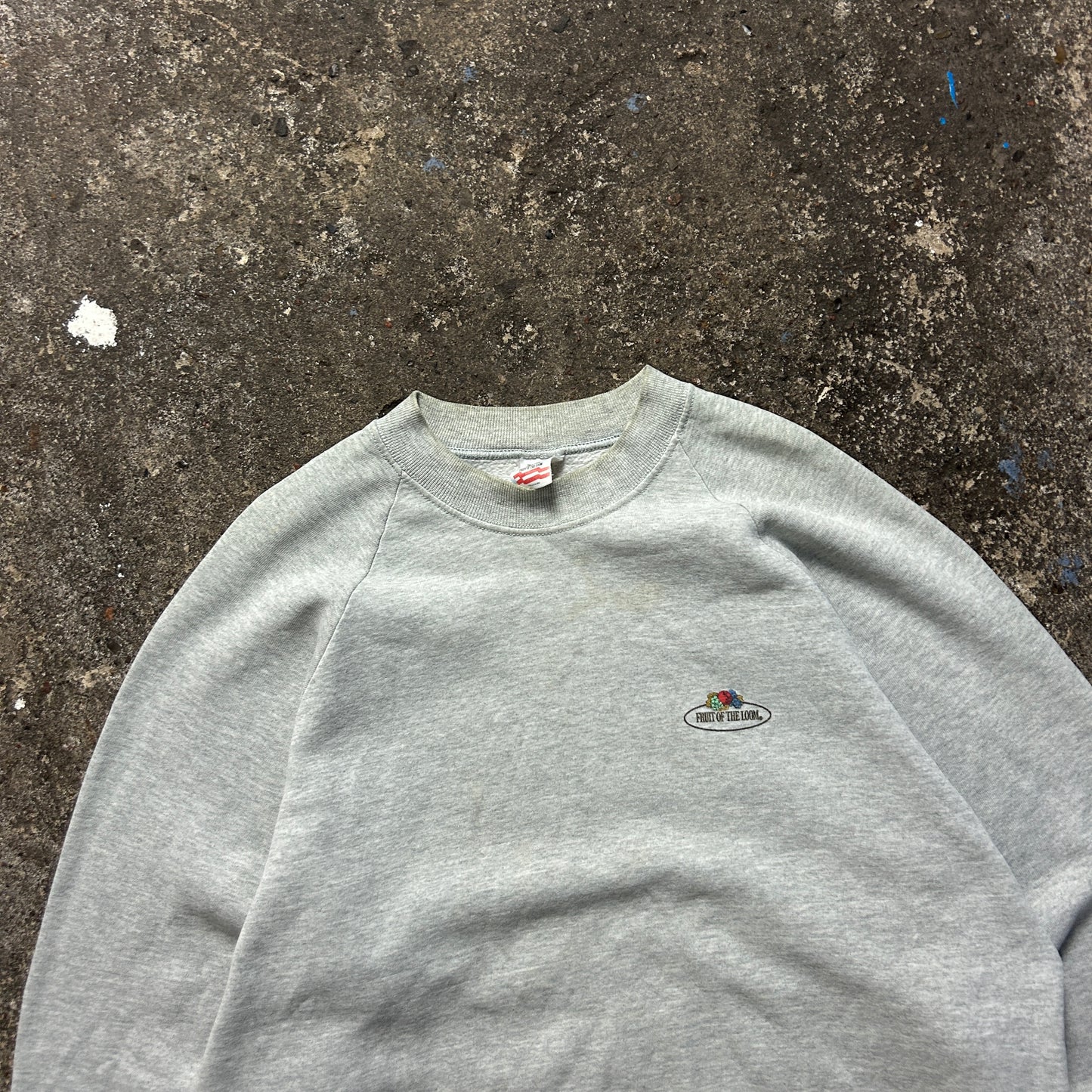 Vintage Fruit of the Loom Sweater (XL)