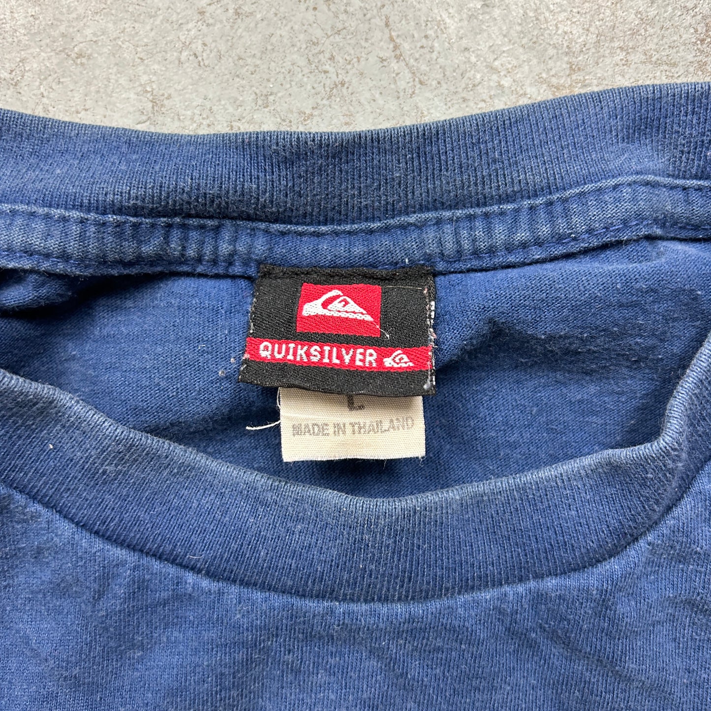 Vintage Quiksilver T-Shirt (L)