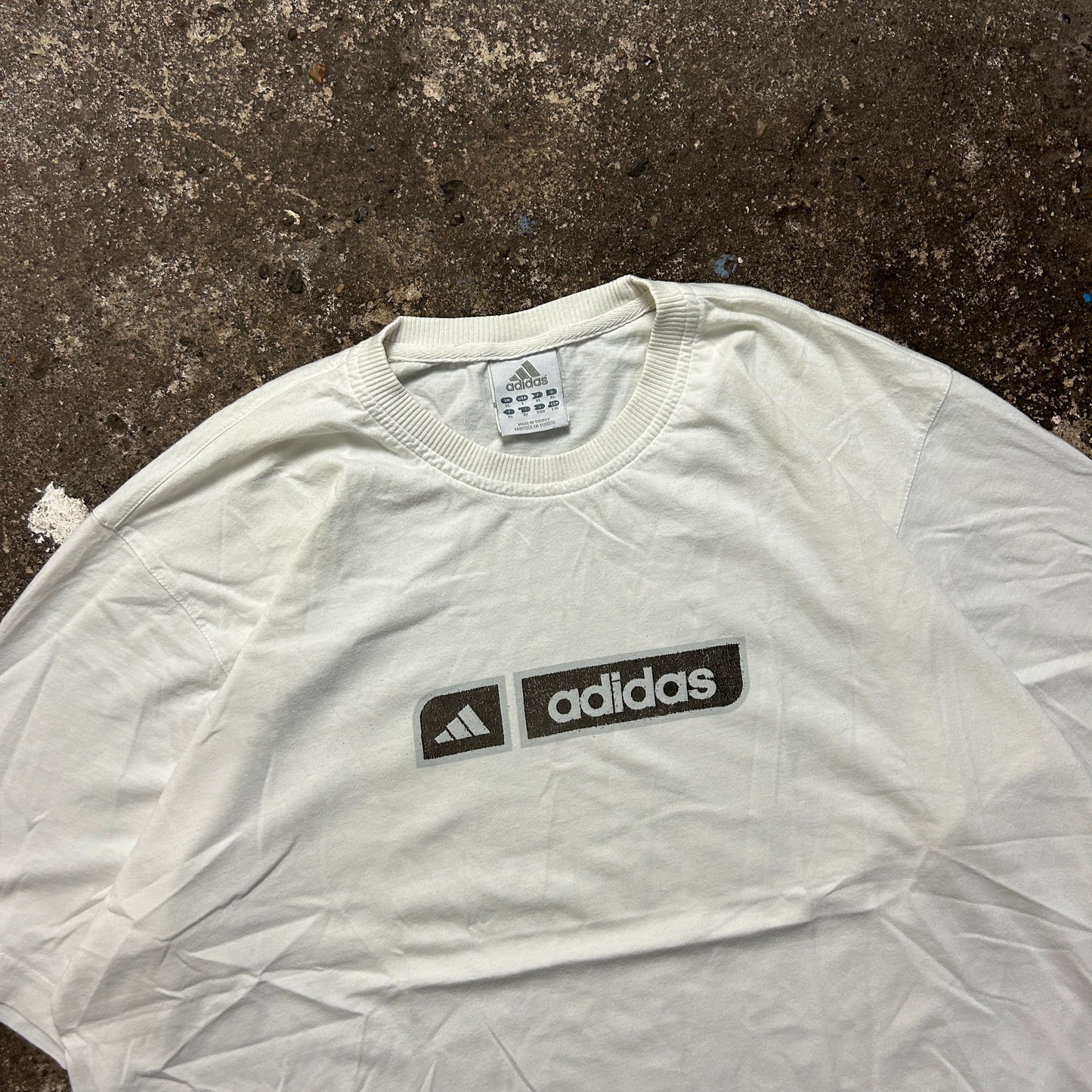 Vintage Adidas T-Shirt (XL)