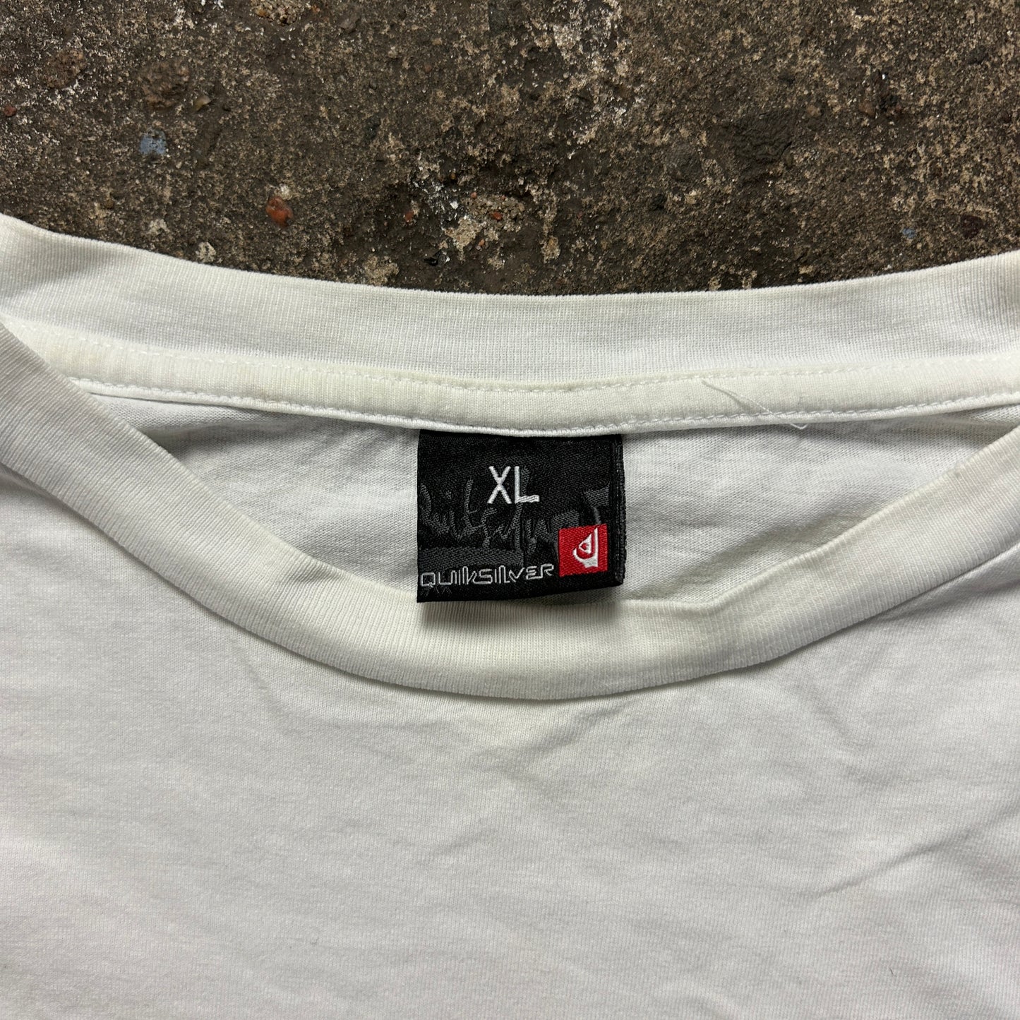 Vintage Quiksilver T-Shirt (XL)