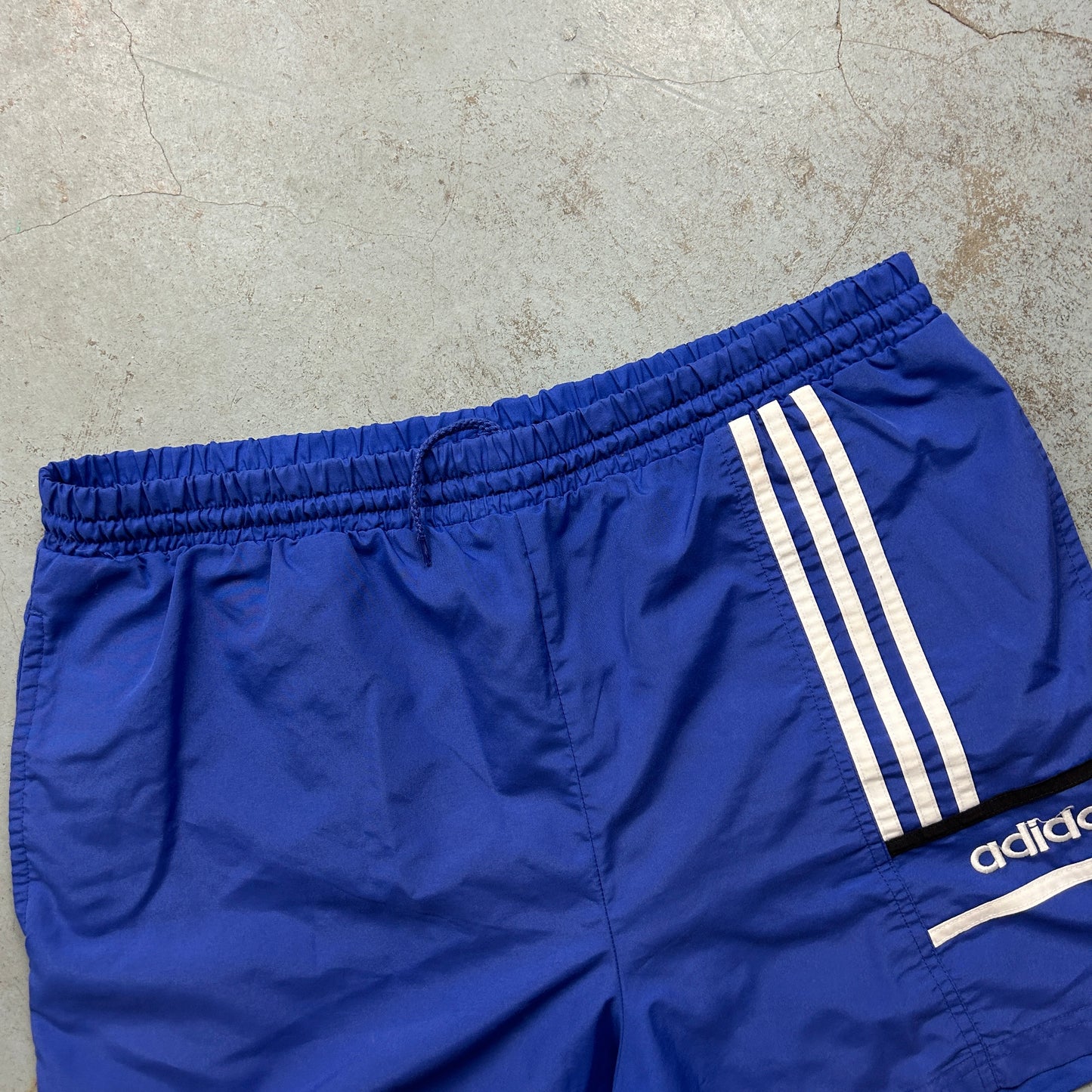 Vintage Adidas Shorts (M)