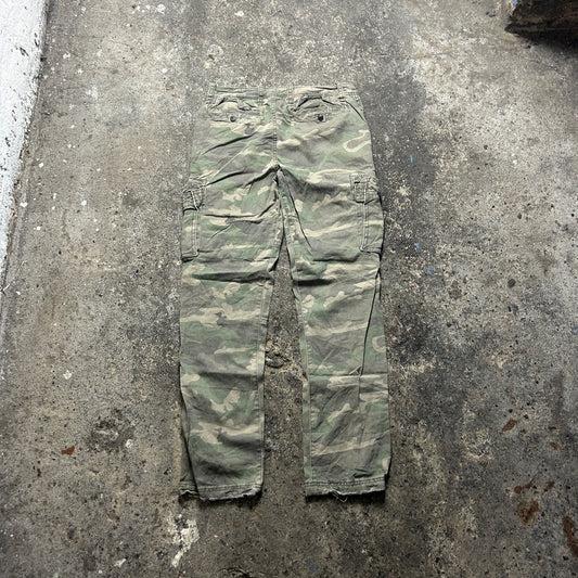 Vintage Camo Cargo Pants (32x34)