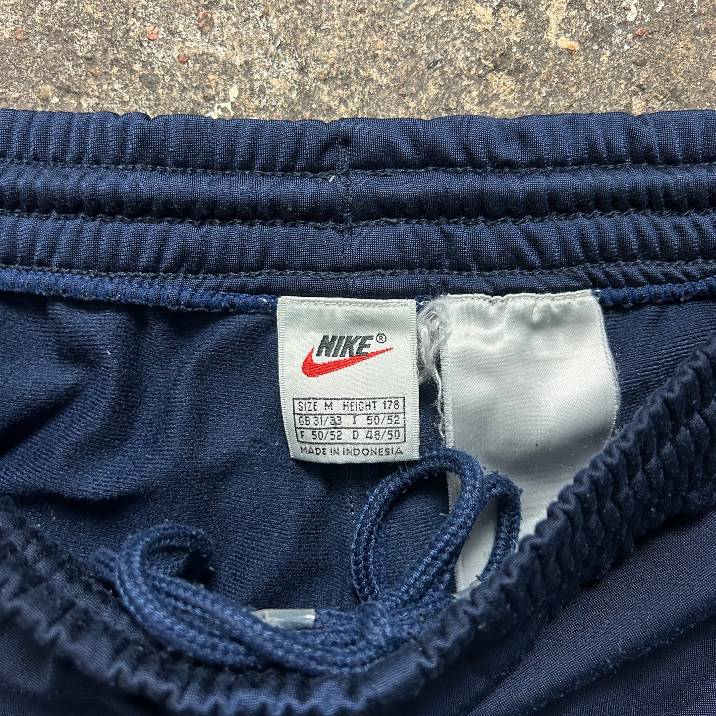 Vintage Nike Shorts (M)