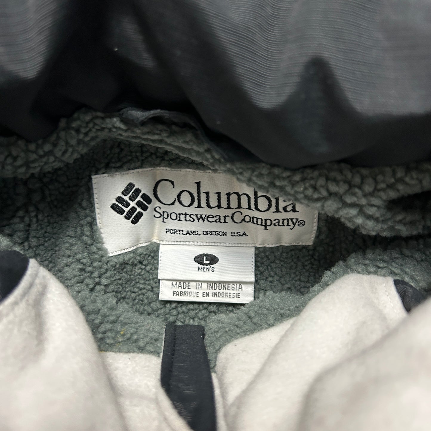 Vintage Columbia Jacket (L)