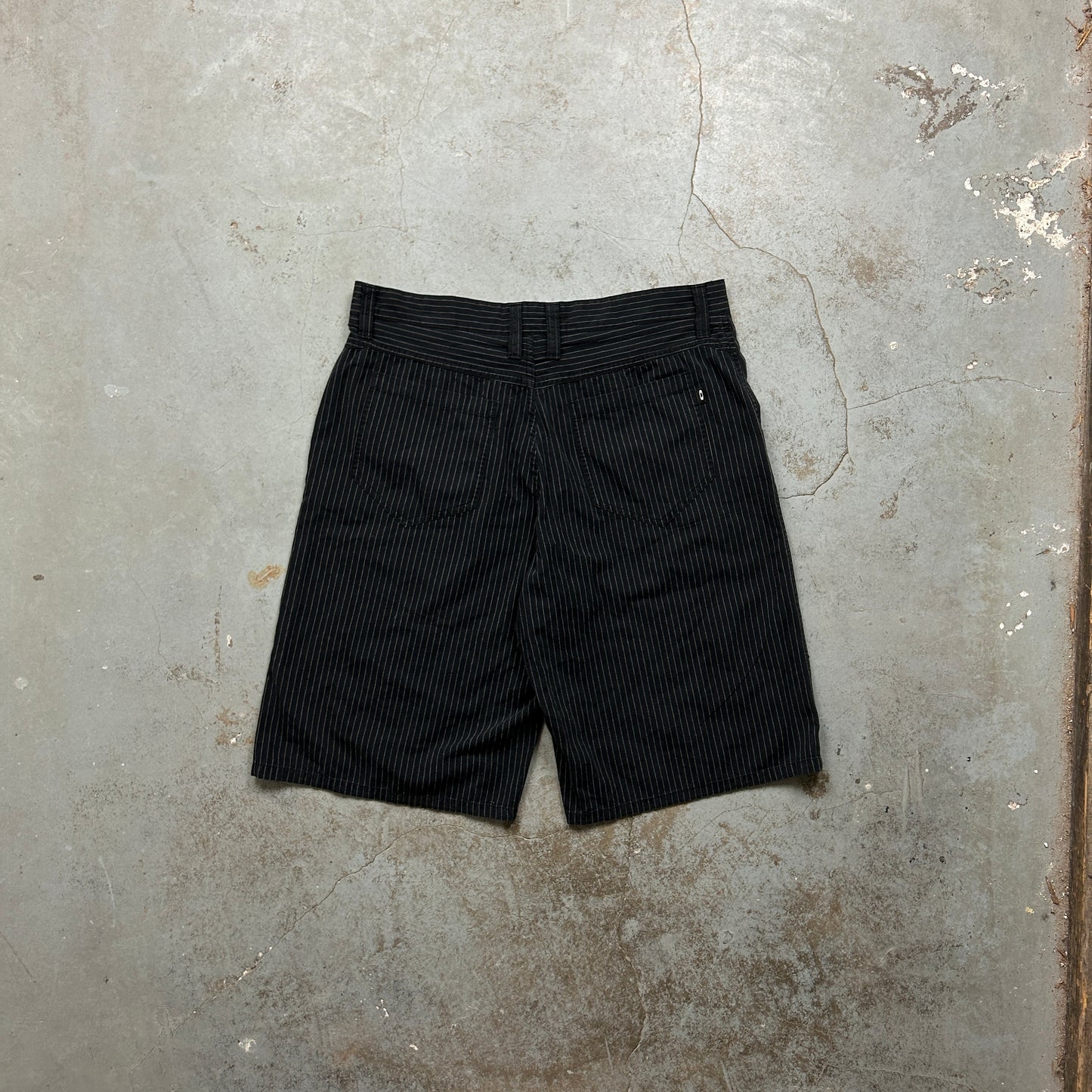 Vintage Oakley Shorts (34)