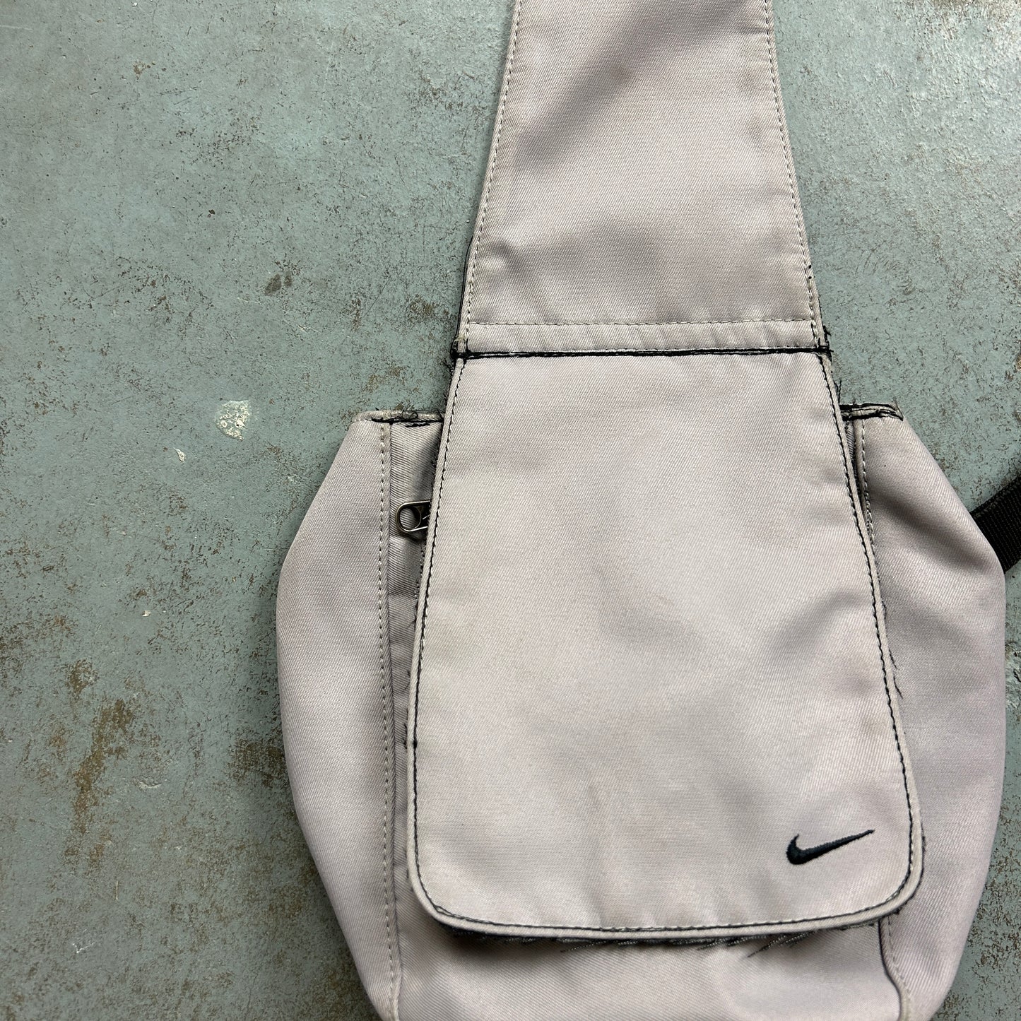 Vintage Nike Shoulder Bag