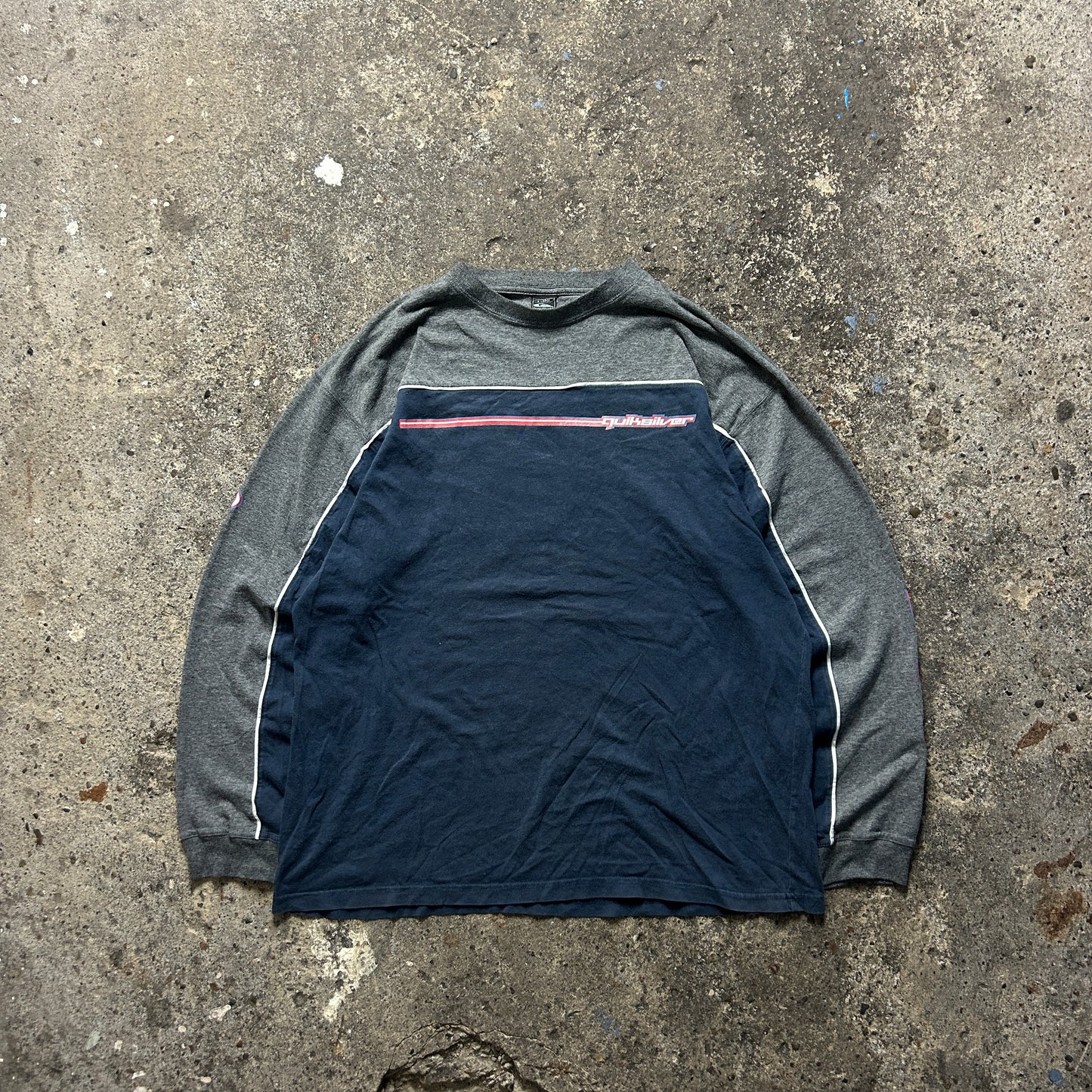 Vintage Quiksilver Longsleeve (XL)