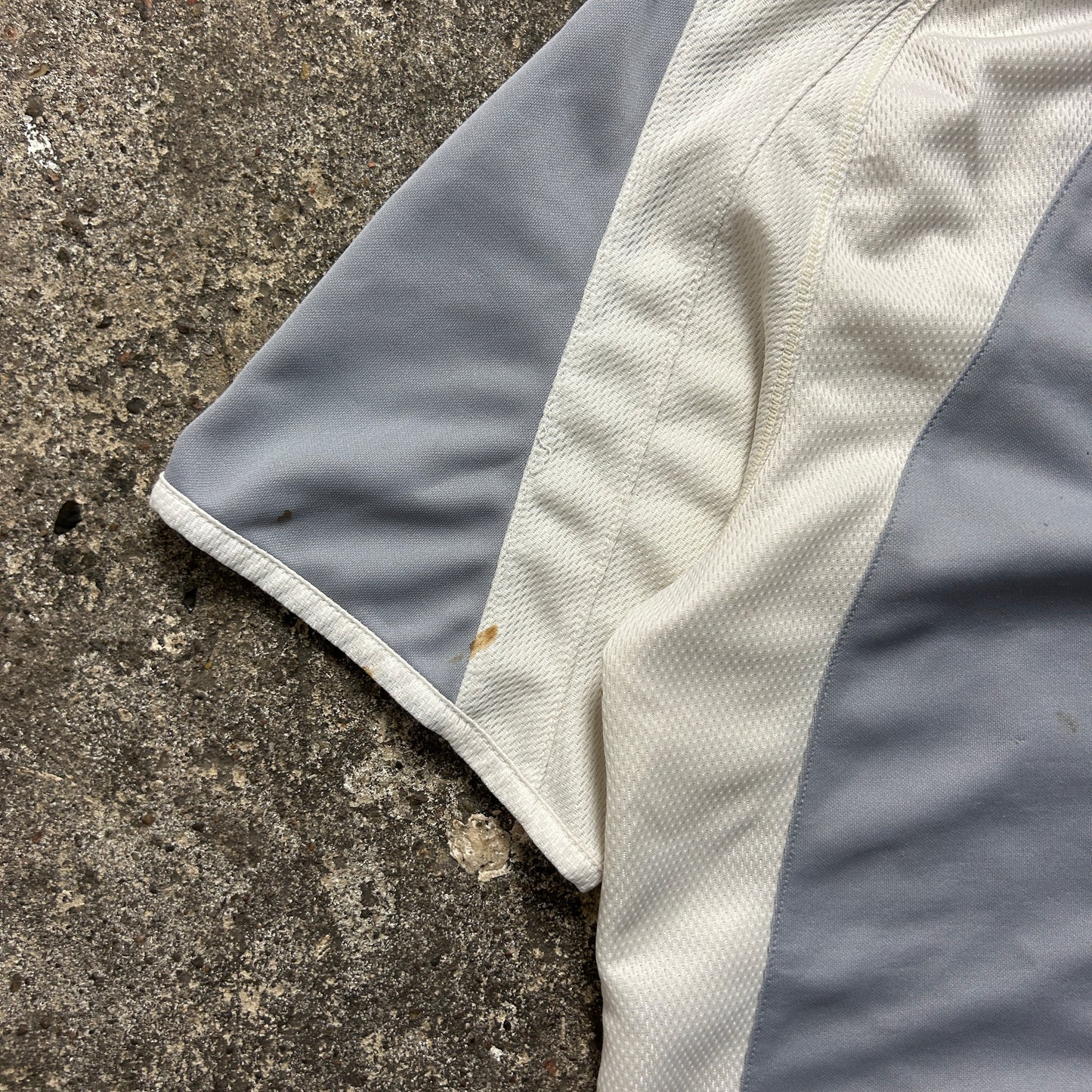 Vintage Umbro Jersey (L)