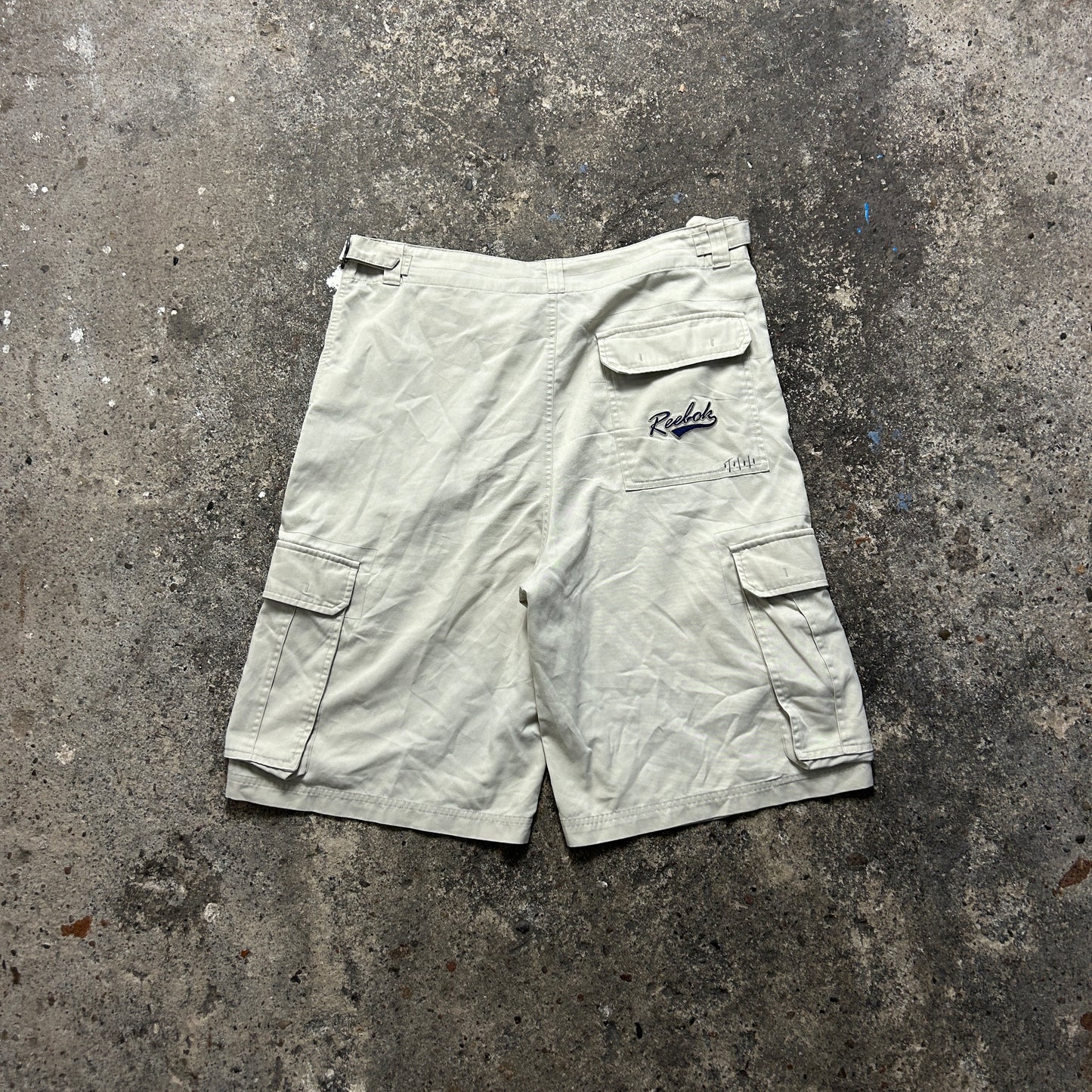 Vintage Reebok Cargo Shorts (L)